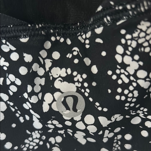 lululemon athletica Black and White Patterned Sports Bra - Picture 3 of 7